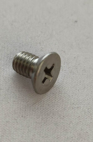 Stern apron mounting screw 237-6013