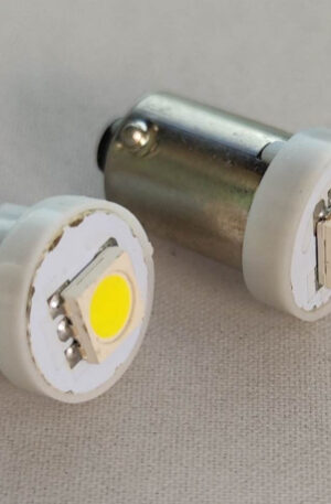 RGB colour changing led 6V #555 #44 led