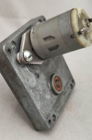 Used Motor & Gearbox Fish Tales / Hurricane14-7967