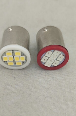 8-SMD-LED 5 Volt Bayonet Base Flasher Lamp Spike/Spike 2 Games